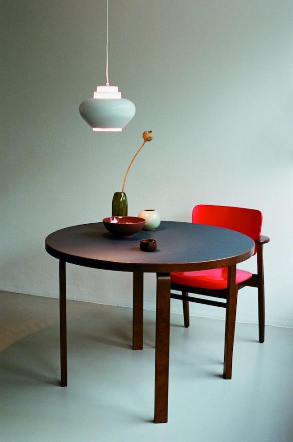 Die Pendelleuchte "Turnip" von Artek
