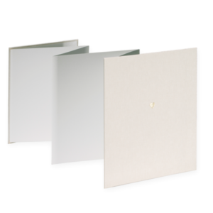 Zehn Seiten Platz für Fotos, Kinderzeichnungen, Gutscheine und vielen Ideen mehr. Dank der Zick-Zack-Form lässt sich der Inhalt optimal präsentieren.