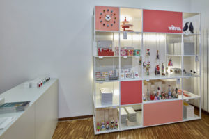 Vitra Ball Clock UNIKI