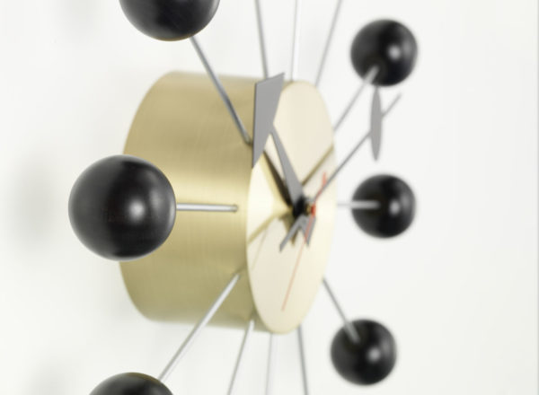 Vitra Ball Clock UNIKI