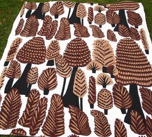 Die Meterware Metsänväki von Marimekko