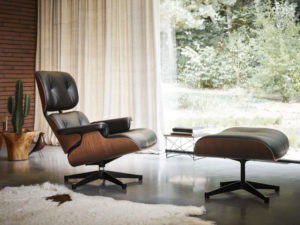 Ein Lounge Chair & Ottoman von Vitra, der einzigartige Sessel für Ihr Zuhause. Individuell für Ihre persönlichen Bedürfnisse konfigurierbar.