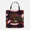 Eine praktische Einkaufstasche aus Baumwolle von Marimekko für die täglichen Erledigungen.