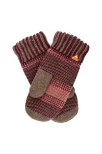 Diese Wollhandschuhe «Fager Iselin» aus Merinowolle sind in der Grösse M (7-9) erhältlich und eignen sich perfekt für die kalten Wintertage.