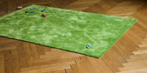 Die Teppiche von KRAMIS sind in jeder Grösse, Form und Farbe erhältlich. Naturfaserteppiche in höchstmöglicher Qualität und Langlebigkeit