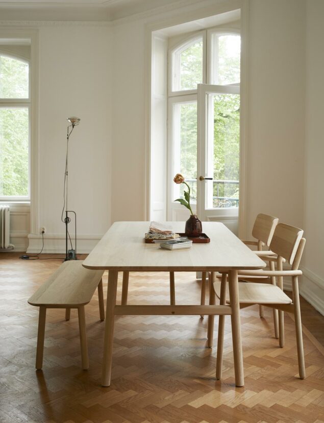 1420005 1420021 1420010 Hven Table 190, Bench and Chair_M