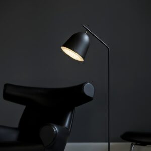 Die Caché-Kollektion wird in einem eleganten, modernen Design mit der bekannten hochwertigen Handwerkskunst von Le Klint hergestellt, bei der alle Teile in Dänemark hergestellt werden.