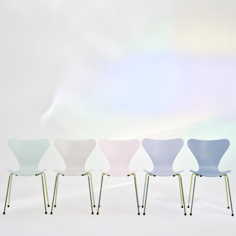 Fritz Hansen Series Colour Edition 23