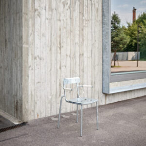 Park Chair von Embru – Designstuhl für den Aussenbereich