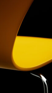 Series 7 Stuhl von Fritz Hansen in kräftiger Farbe