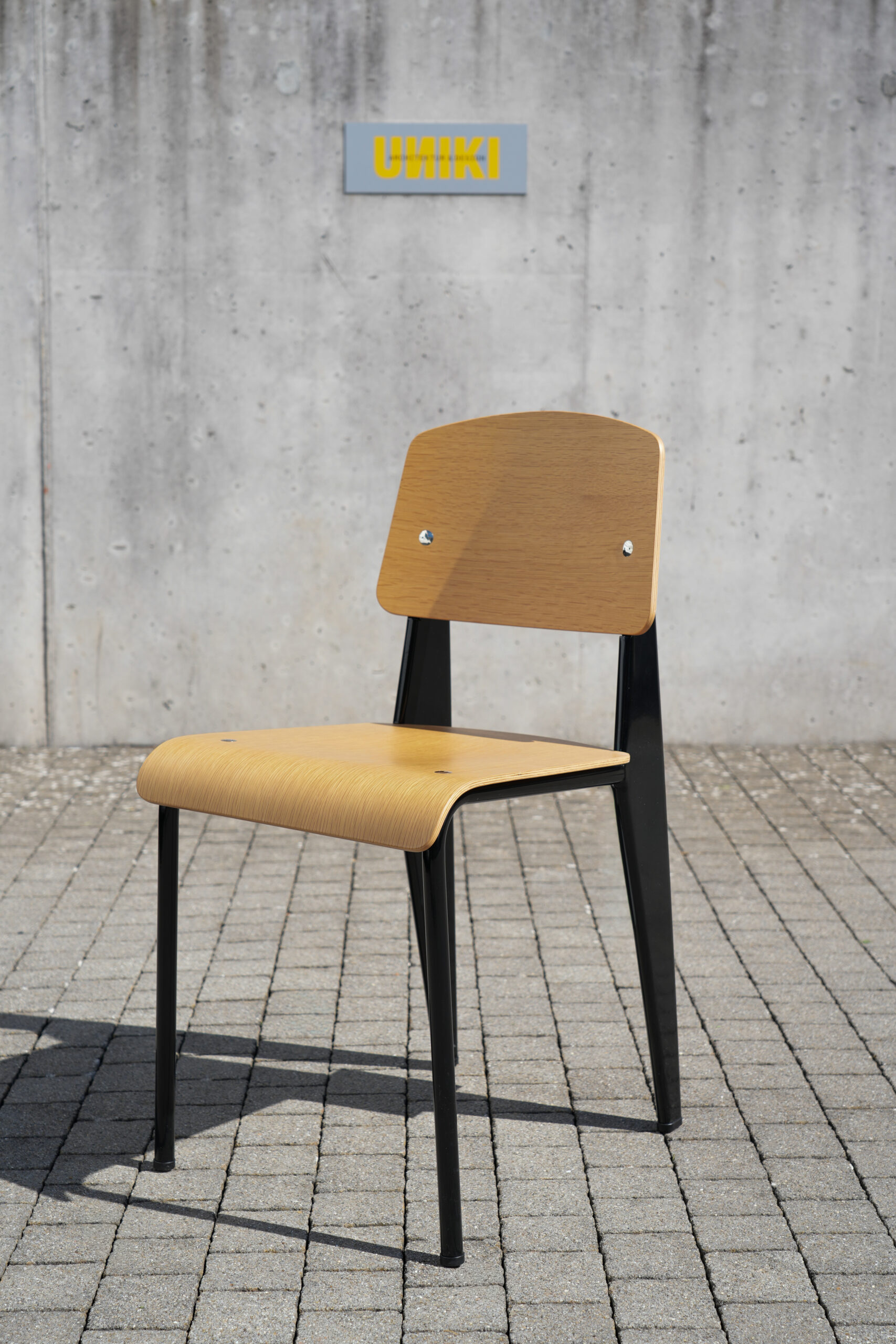 Vitra Standard Chair von Jean Prouvé, Outlet-Stück